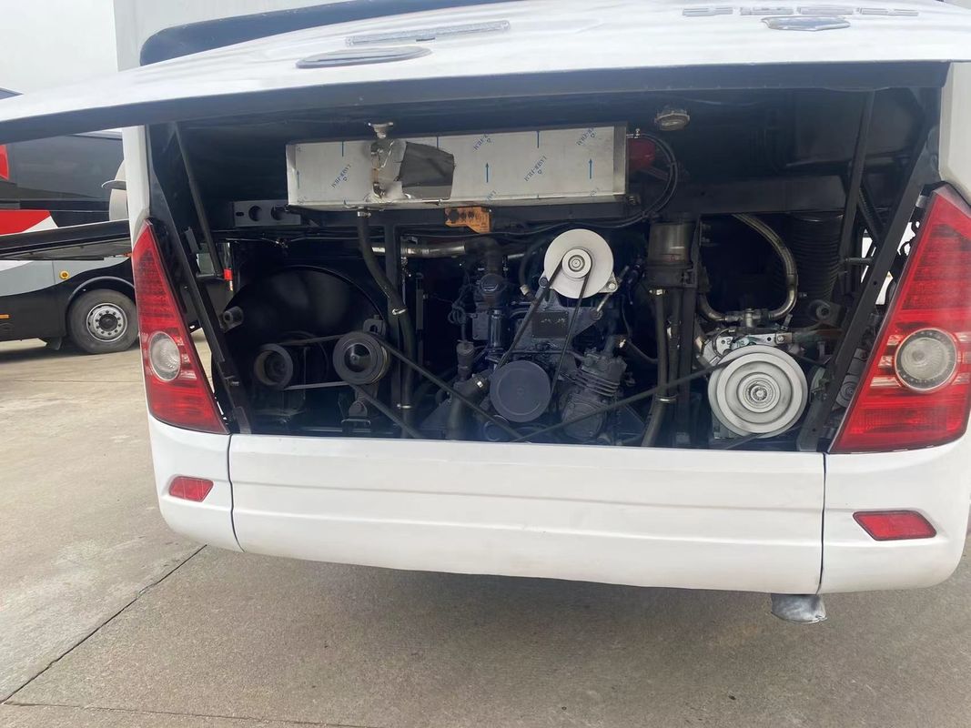 Transmisión manual Tipo de combustible diesel Autobús ZK6122 12m 47 asientos con baño