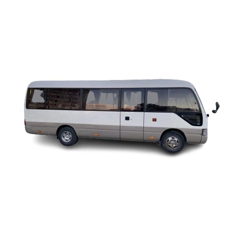 Minibús de 4000 cilindros con motor diésel blanco TOYO TA Coaster para turismo de pasajeros