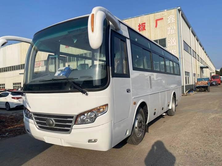 7m 35 asientos Motor delantero Autobús de uso manual Transmisión Máxima velocidad 71 90 km/h