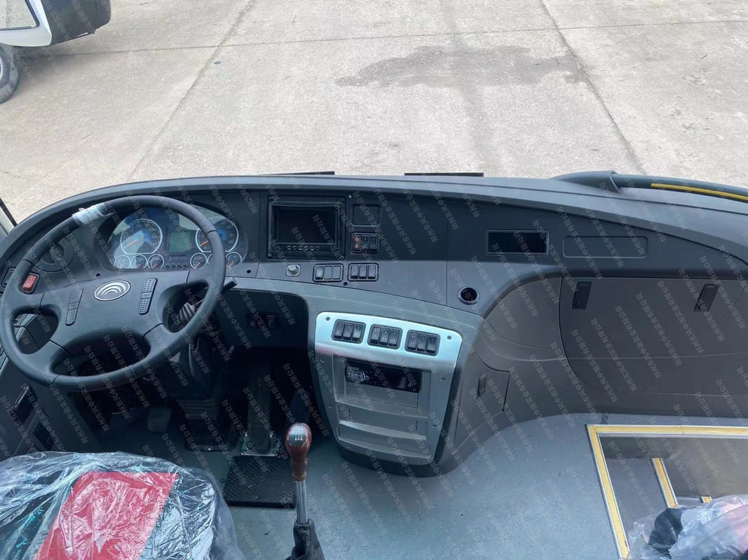 Autobuses de 50 plazas con volante izquierdo y autobús de pasajeros Rhd con tipo de combustible Deisel