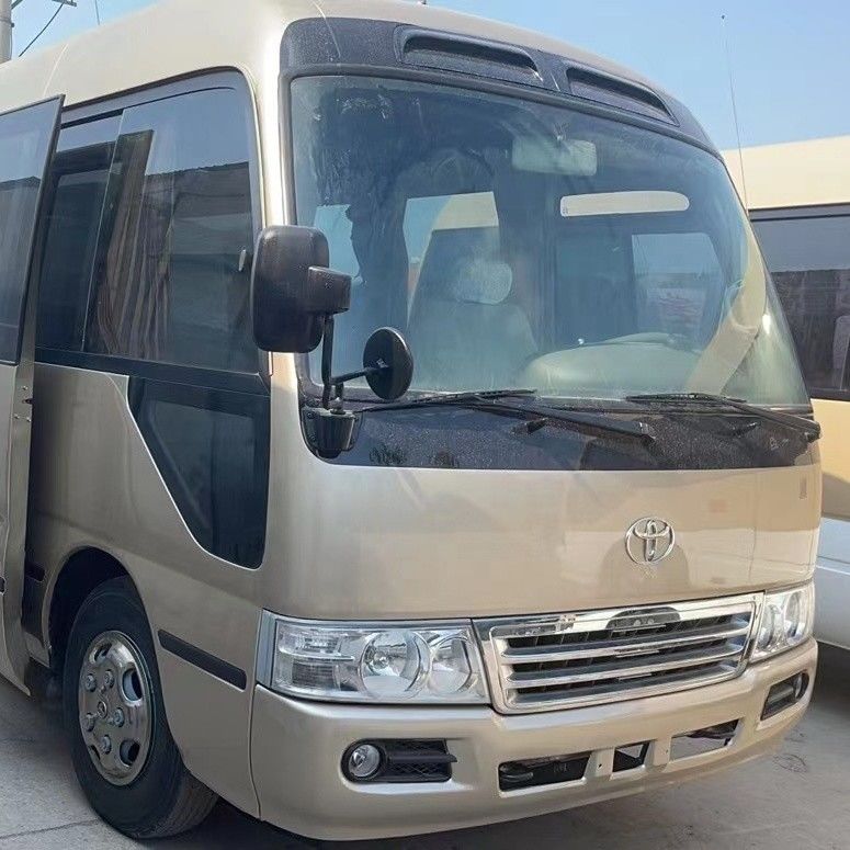 30 asientos Capacidad de los autobuses usados Caminante de montaña en buen estado Motor diesel Norma de emisiones Euro 3