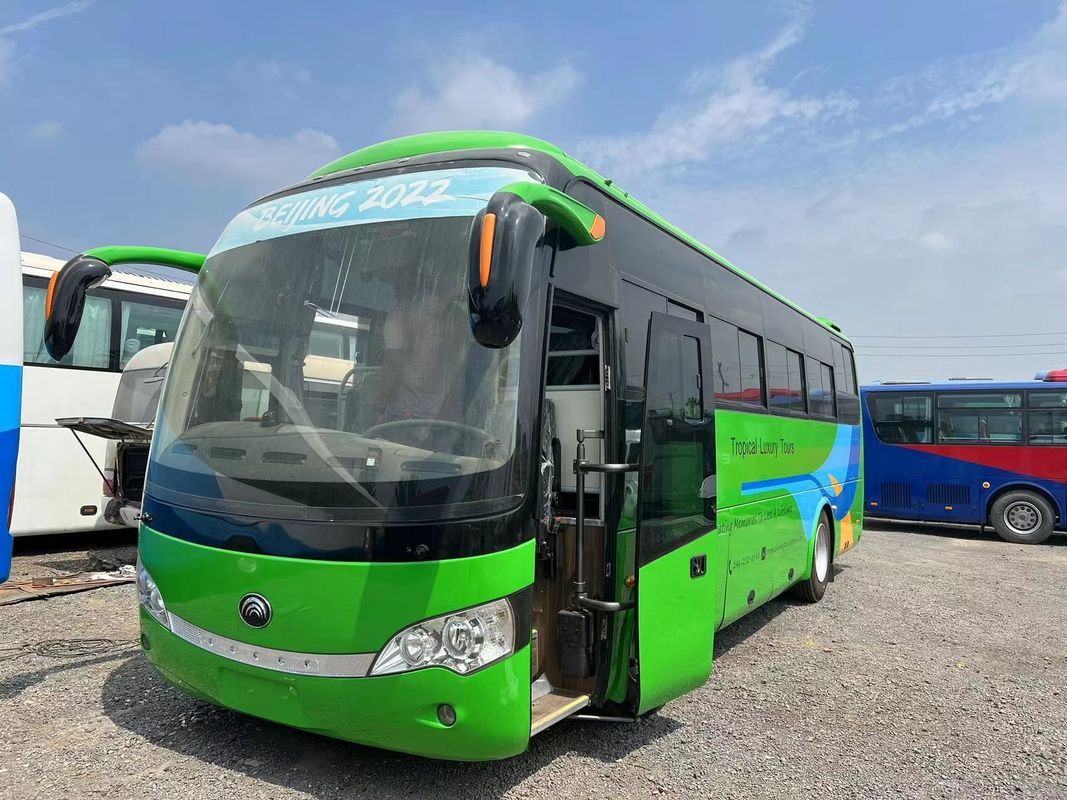 Buen estado de 57 asientos con transmisión manual RHD Autobús usado con suspensión de resorte de hoja