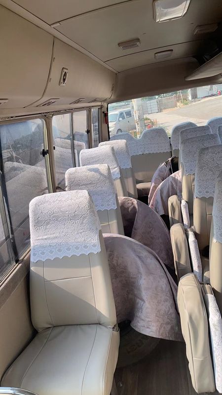 Dimensiones L x W x H mm 8040 x 2480 x 3160 y neumático 6.50-16 7m 23 asientos autobús montaña