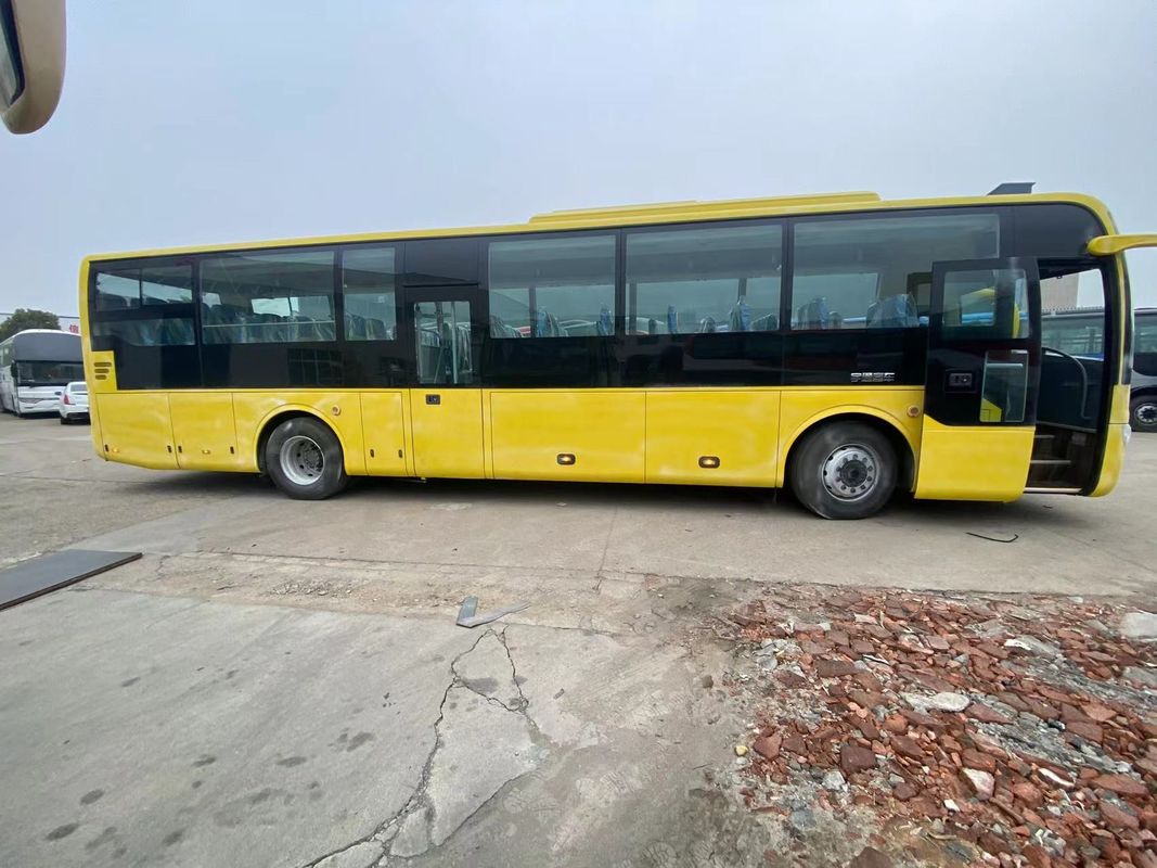Dirección asistida y combustible de diesel Autobús de lujo de 70 plazas para transporte de pasajeros grandes