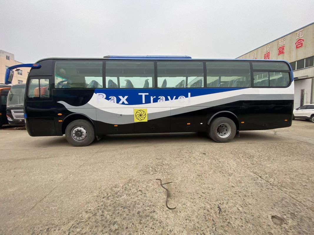 Tipo de combustible diésel Autobús de transporte de pasajeros de lujo de 60 asientos con tipo de conducción LHD en alta demanda