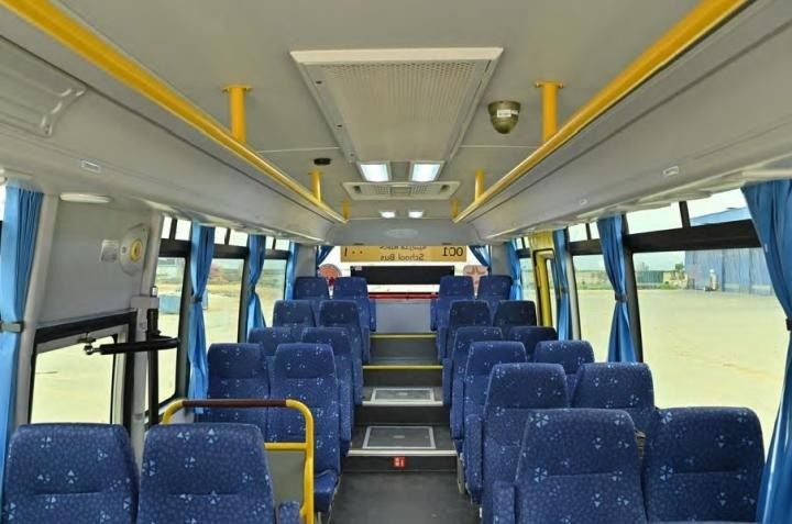 Autobús de montaña rusa Toyo ta con motor YC4FA130-30 y alta velocidad en excelente estado