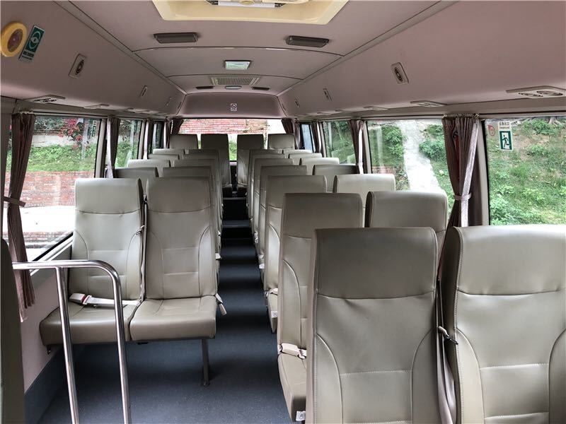 Velocidad máxima 91-110 km/h Autobús de montaña rusa con 8040x2160x2840 Dimensiones L x W x H mm