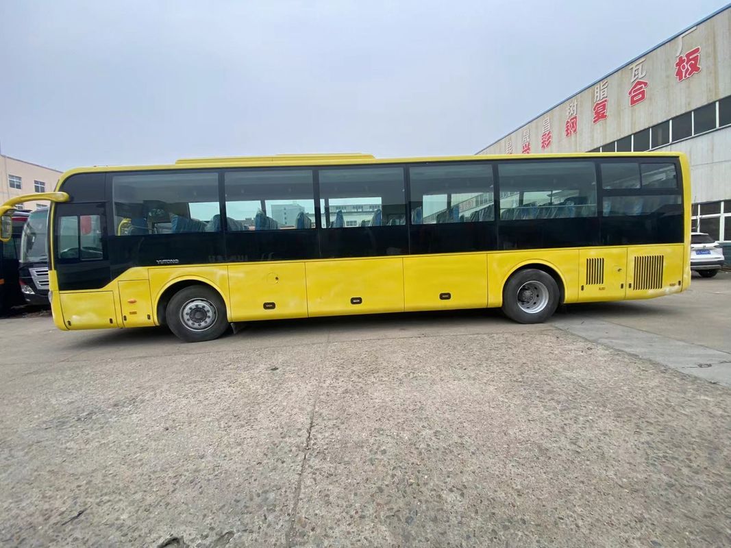 Autobús de lujo de lujo de 70 asientos con tipo de combustible diésel y capacidad de motor de 6 8L