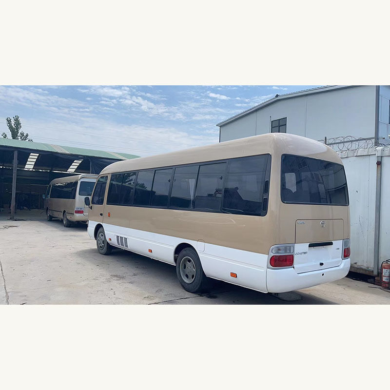 107kw de combustible diésel Tipo 29 asientos Usado Toyota Coaster Bus para los requisitos