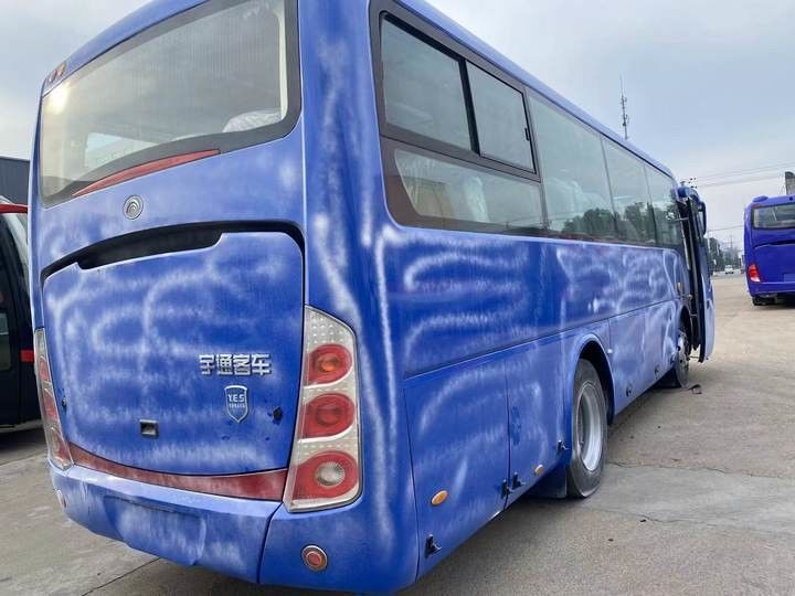35 asientos Autobús de mano izquierda Motor diesel Motor Yuchai 8995*2490*3490mm