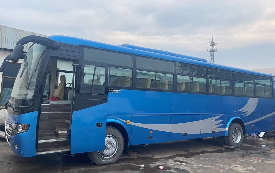 Autobús de autobús usado de tipo diesel con 60 asientos RHD Conducción por la mano derecha y buen estado