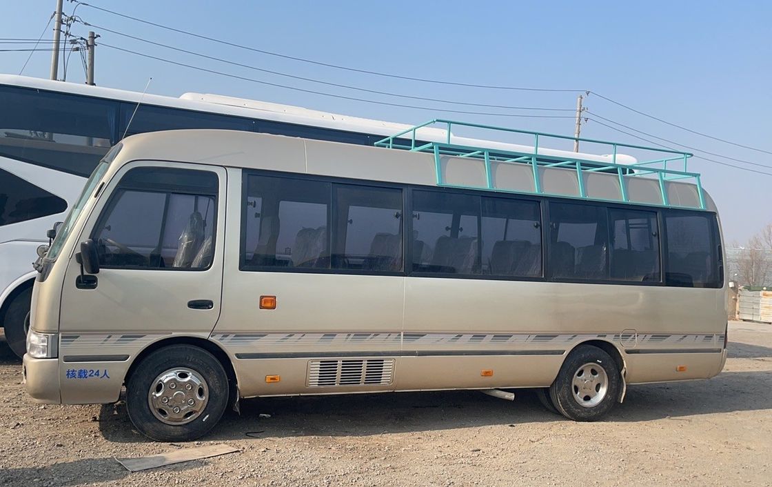 Autobús Toyota Coaster renovado con capacidad de 6 asientos con motor 15B-FT