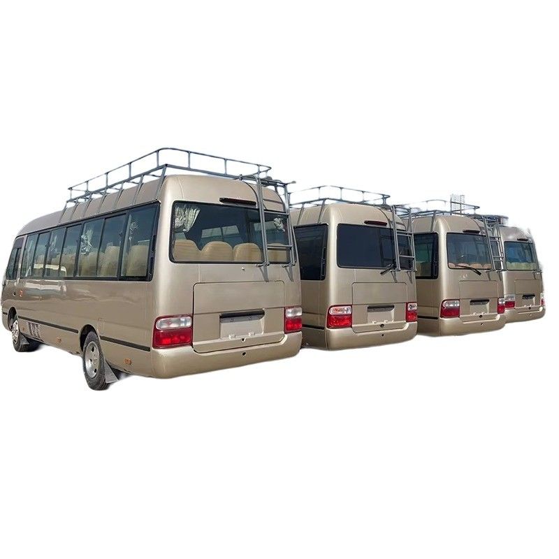 Autobús de cuatro cilindros Toyo ta Coaster con un motor de 15BFT y dimensiones de 6990*2025*2650mm