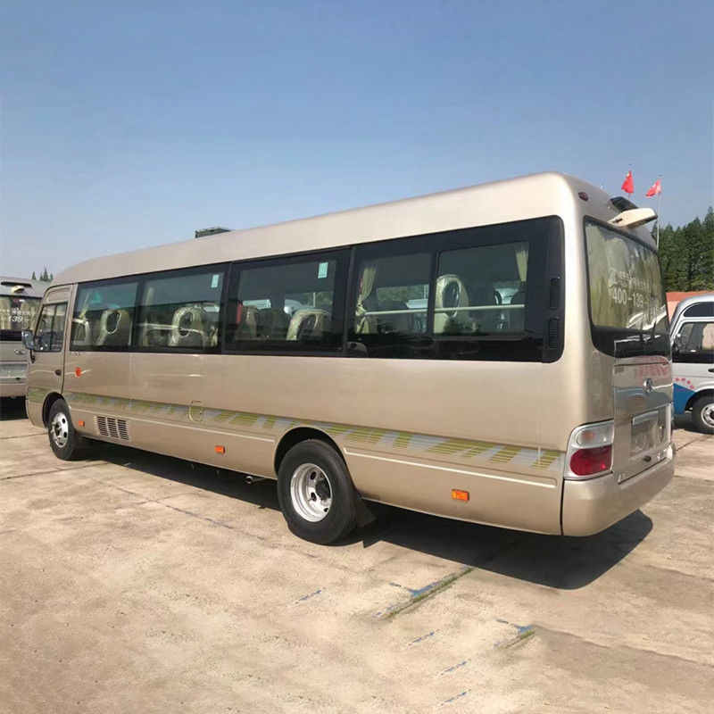 Tipo de transmisión manual 24-30 asientos Minibus de montaña rusa con motor diesel para pasajeros de lujo