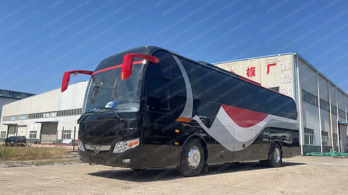 El mejor autobús usado con asientos de lujo y capacidad del motor 8L llantas 11R22.5