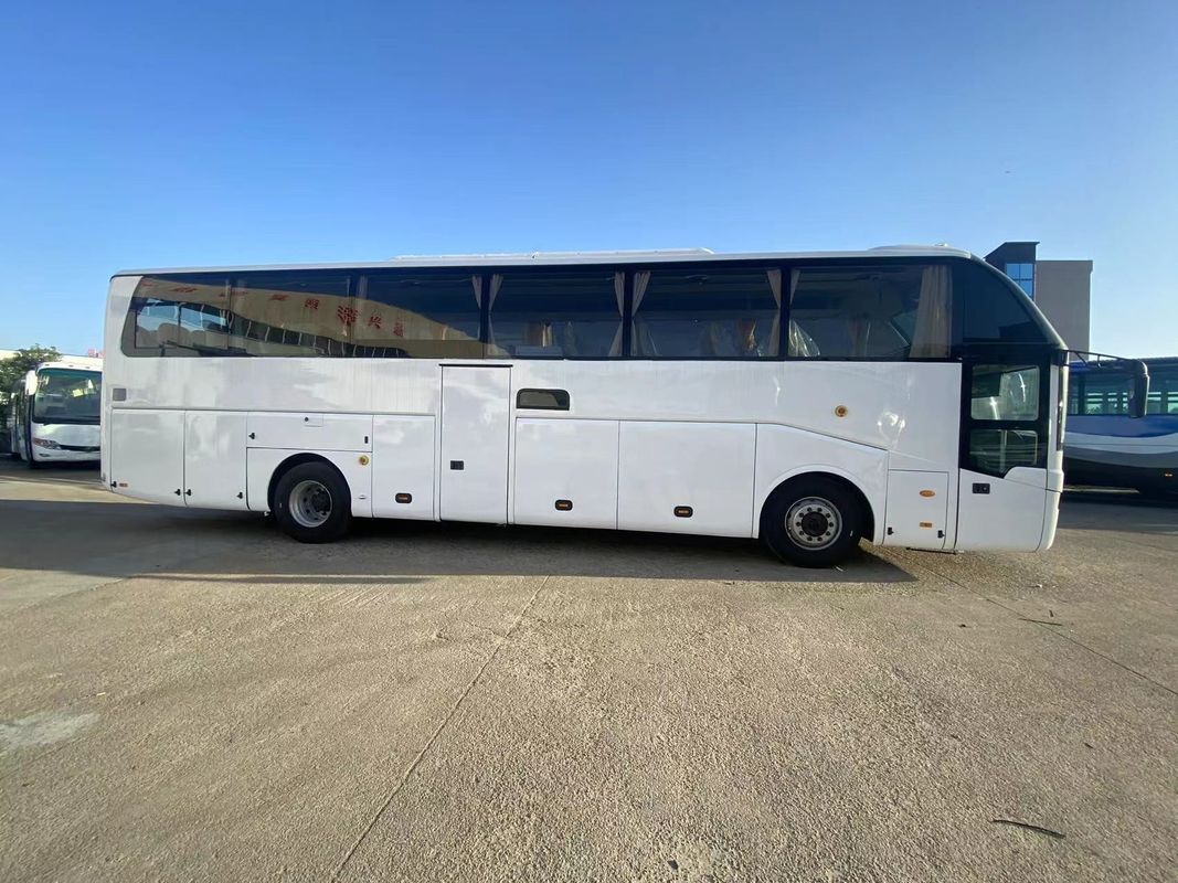 Requisito del cliente 60 asientos Autobuses de lujo con 65 asientos Youtong autobús usado