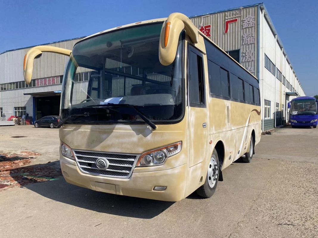Dirección izquierda Autobuses 30-35 asientos Euro 3 Estándar de emisiones Capacidad del motor 6-8L