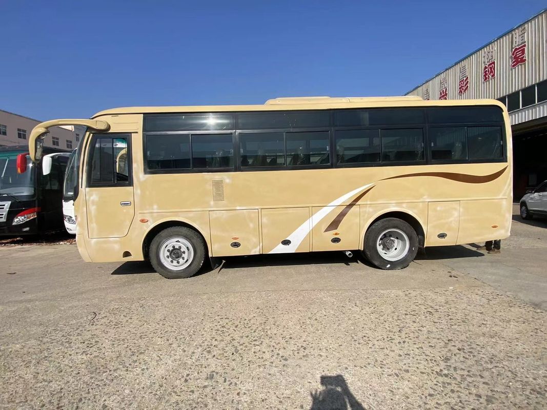 Dirección izquierda Autobuses 30-35 asientos Euro 3 Estándar de emisiones Capacidad del motor 6-8L