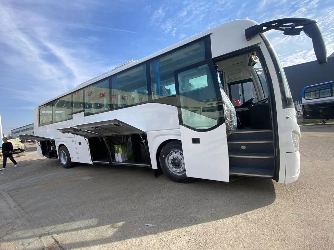 Tipo de transmisión manual Autobús Youtong usado con volante de la mano izquierda y dirección asistida