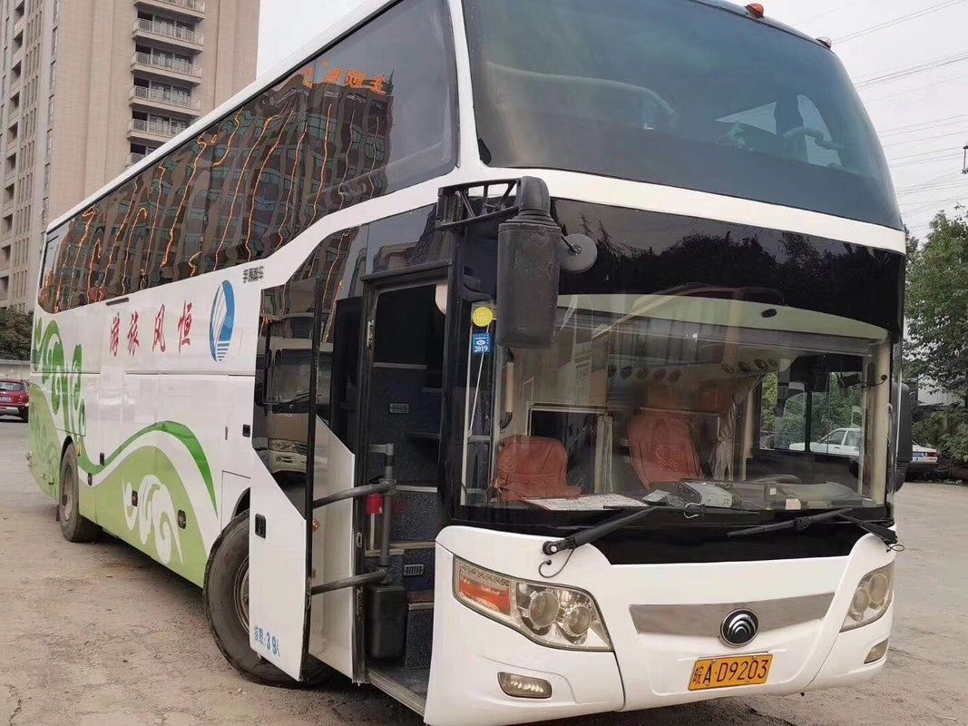 60-70 asientos Popular de conducción a la izquierda Autobús de segunda mano con motor de 8L