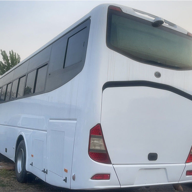 Autobús de segunda mano LHD de 65-67 asientos con transmisión manual y norma de emisiones Euro 4