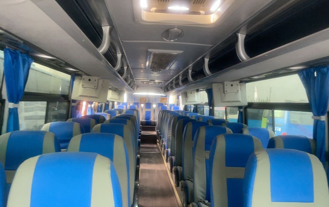 Autobús Autobús de 35-65 asientos Autobús personalizado con motor y rendimiento Yuchai