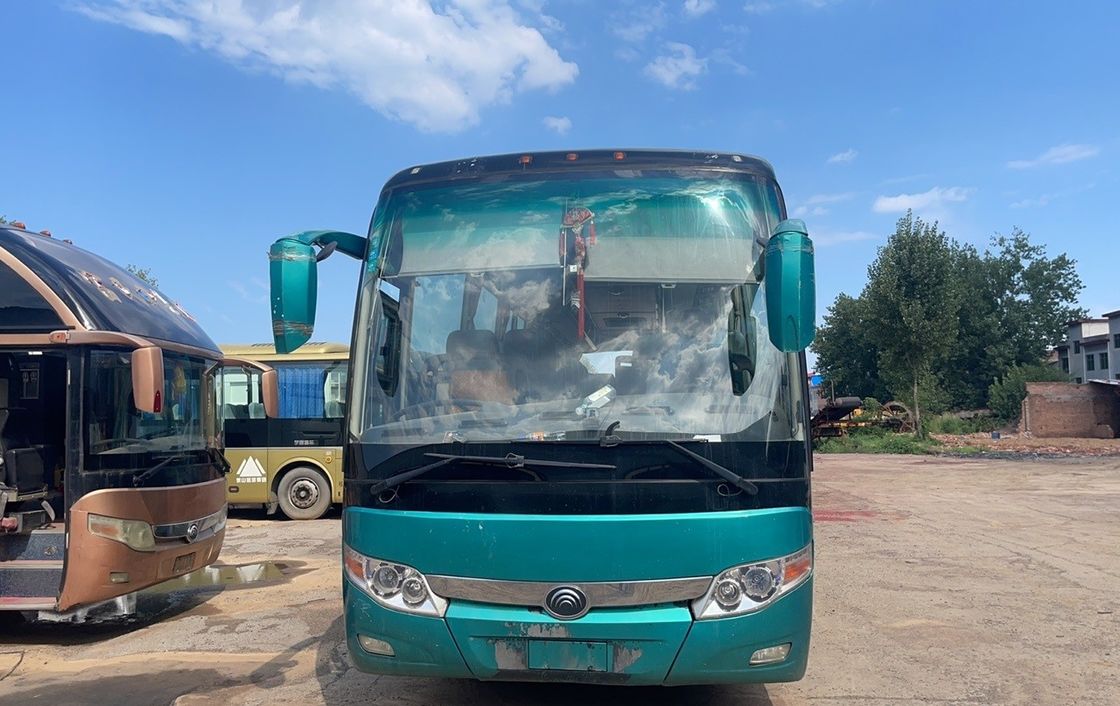 Autobús de segunda mano de 45-65 asientos con capacidad del motor de 4-6L y tipo de combustible diesel