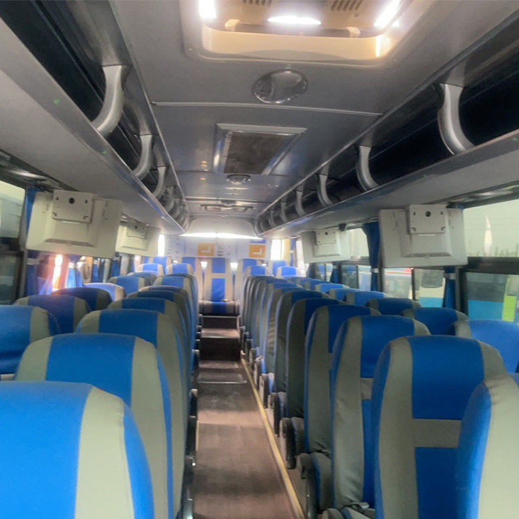 RHD 6-8L de segunda mano con transmisión manual asiento de viaje autobuses usados con gran capacidad