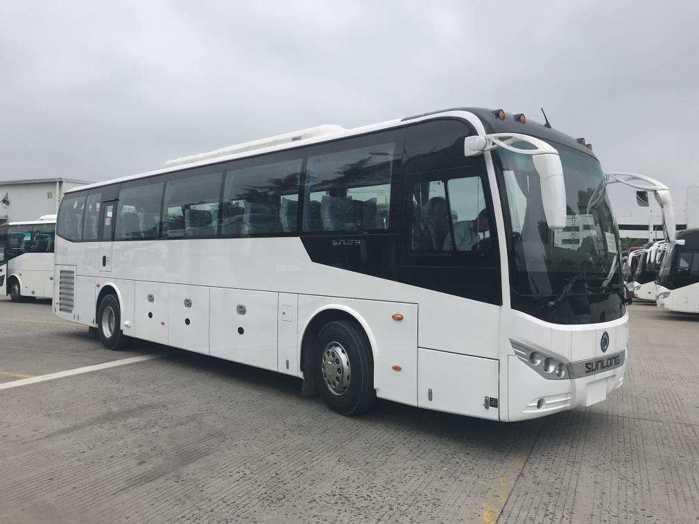12000*2550*3830mm Euro 3 Dirección derecha Autobús Autobuses de lujo Coches usados Diseño de autobuses