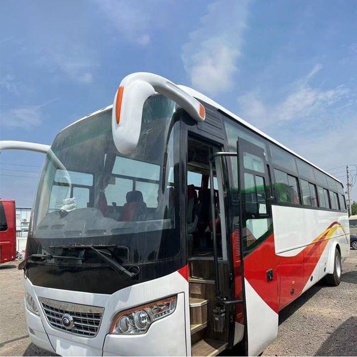 Dirección derecha Autobús de coches usados Diesel Autobús de lujo con dirección asistida 5.5T/11T Ejes