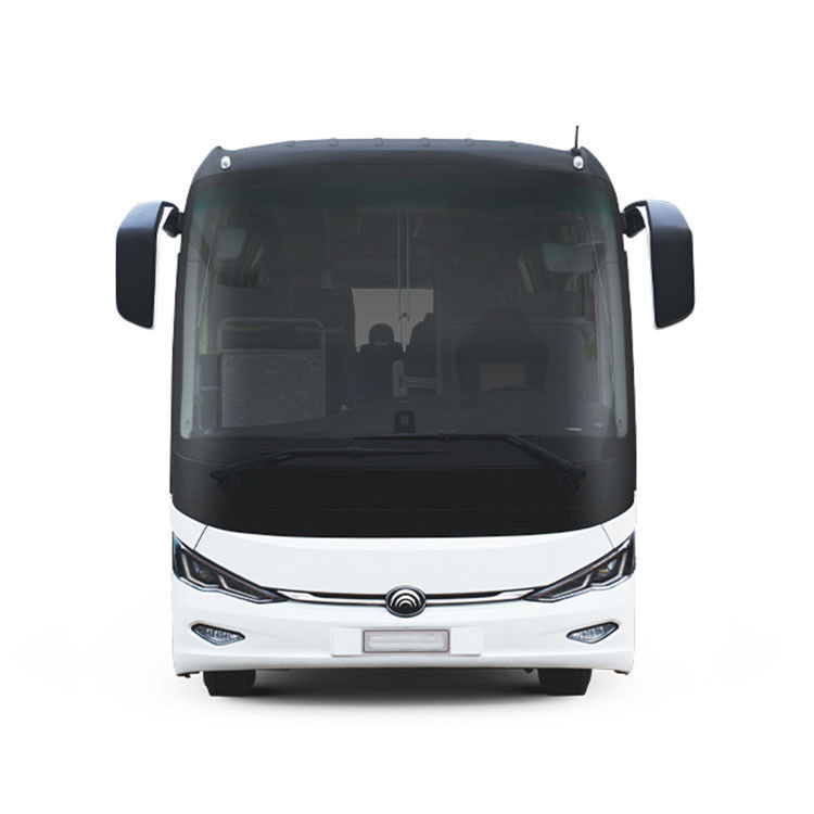 Autobús de lujo de 50 asientos Diesel Yu Tong estilo cómodo y equipado con aire acondicionado