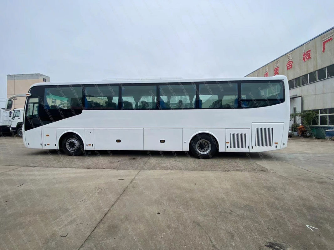 Autobuses de lujo Autobús usado con combustible de diesel y en autobús de pasajeros 50 asientos