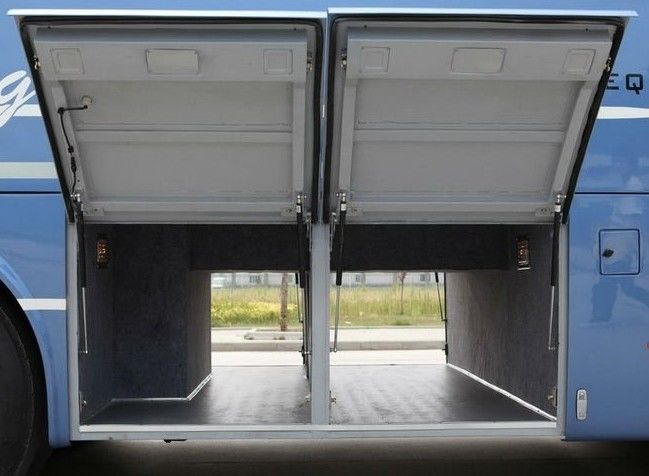 Autobús usado de 12 metros de diésel con 60 asientos y estándar de emisiones Euro 3 en buenas condiciones