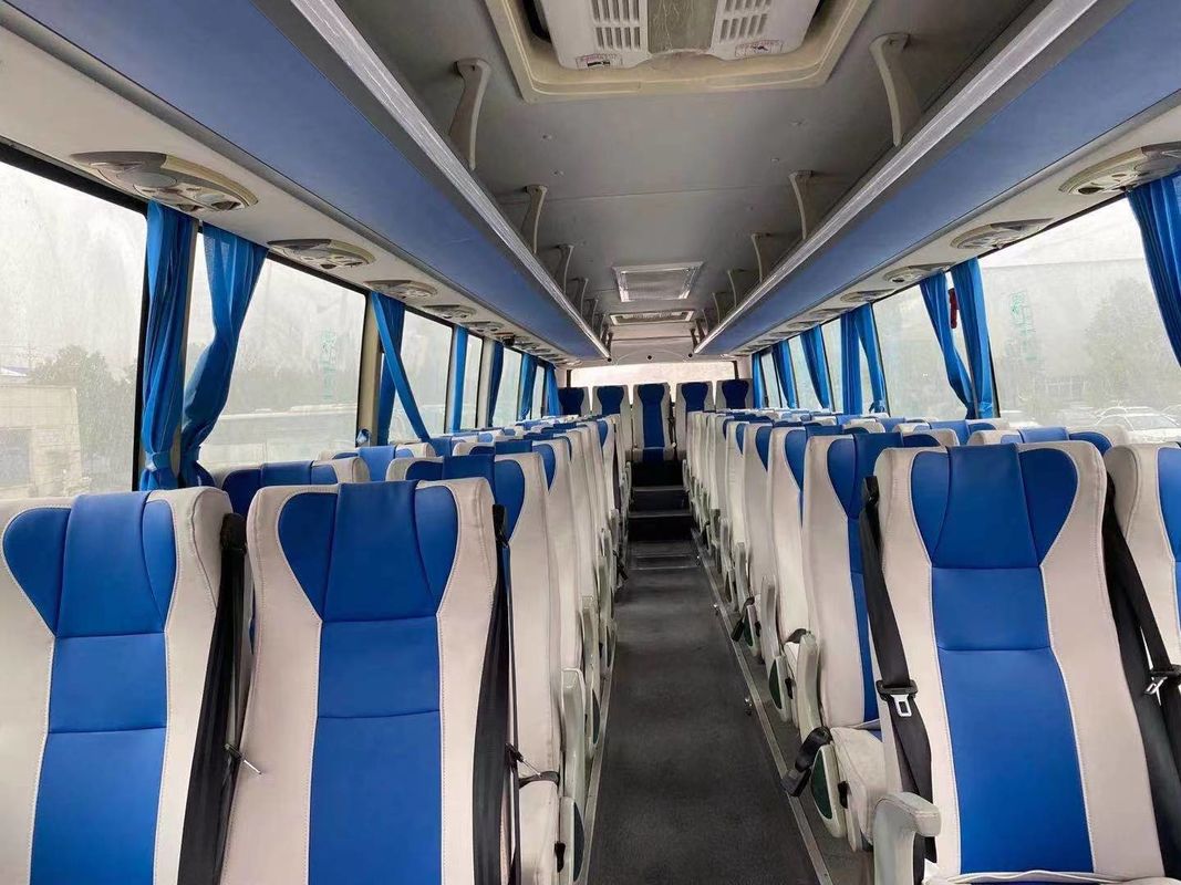 Autobús de lujo usado de 12 metros 50 asientos con motor 4GR y velocidad máxima de 200 Km/h