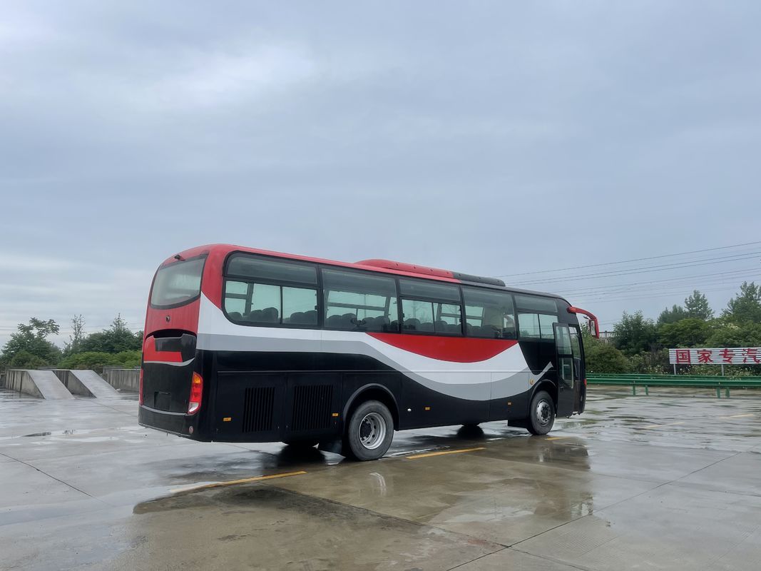 Autobús de pasajeros de segunda mano LHD Autobús de autobuses usados en buen estado con base de ruedas 3300