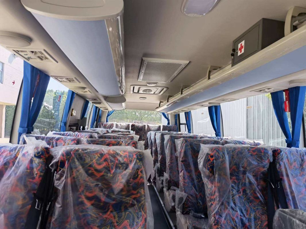 Autobús de lujo de 50 asientos de segunda mano manual diesel en excelente estado