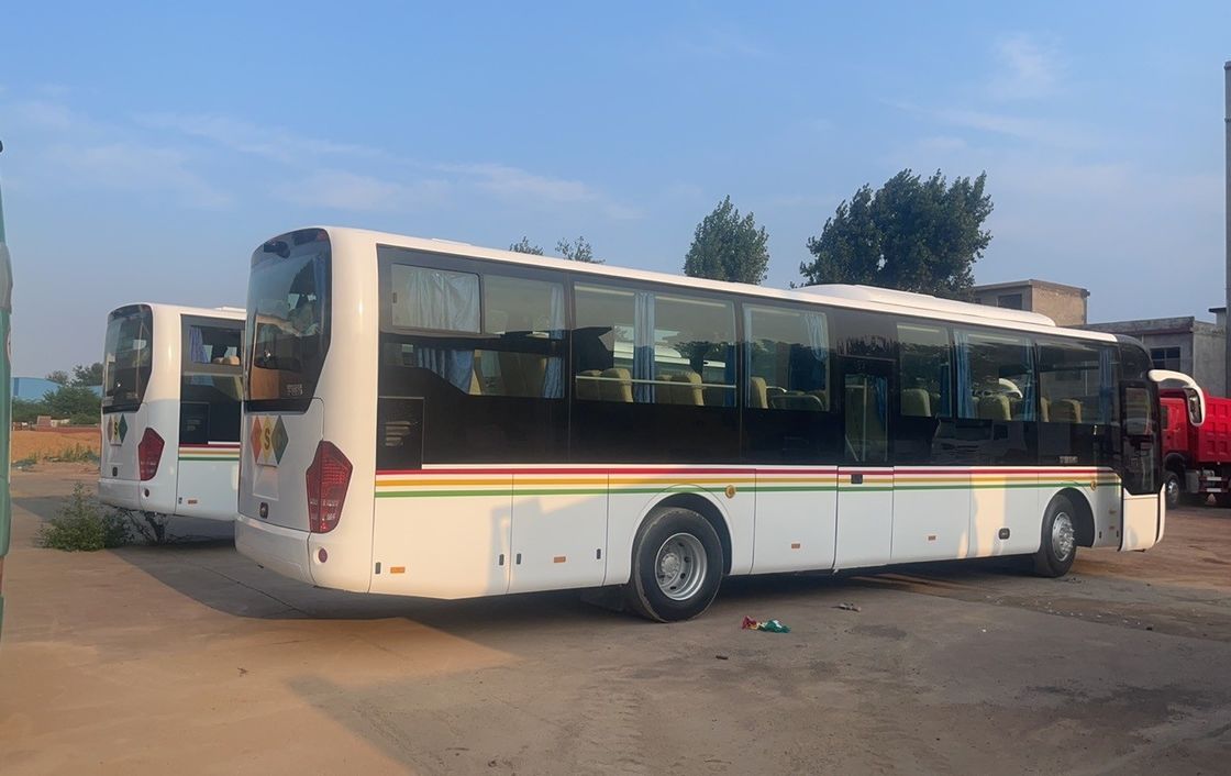 YC6S330-30 Motor modelo 55 asientos Autobús de autobús de dos pisos usado con ABS Equipado en B2B