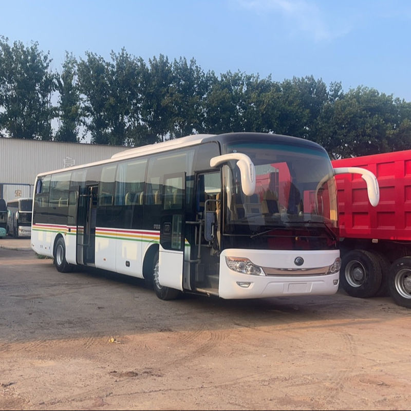 Autobús de segunda mano LHD 54 asientos Autobús de pasajeros de segunda mano con transmisión manual