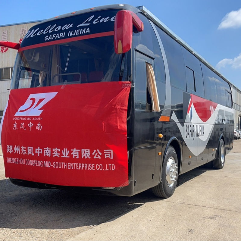 Autobuses manuales de hasta 65 pasajeros con tipo de combustible diésel y altura total de 3290 mm