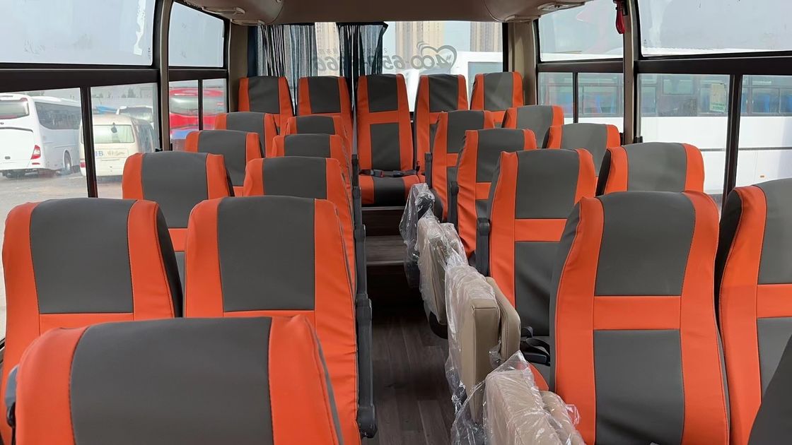 Autobús de pasajeros usado de la ciudad de Youtong con 3300 mm de base de ruedas y capacidad de tanque de combustible de 90 L