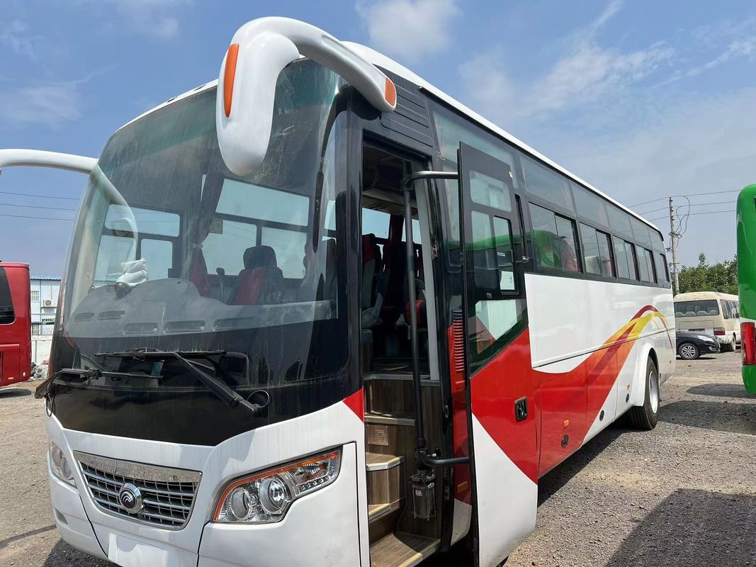 Autobuses de conducción derecha usados renovados con capacidad de motor de 6-8L en 12000*2500*3955mm