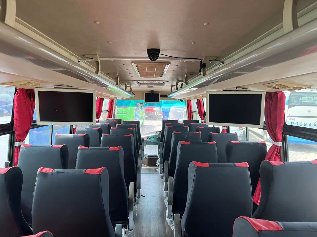 Autobuses de conducción derecha usados renovados con capacidad de motor de 6-8L en 12000*2500*3955mm