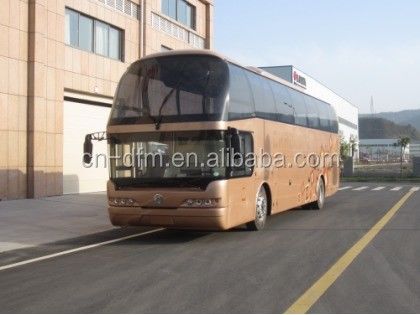 Motor trasero Cummins Motor Dongfeng Autobús de turismo con baño y asientos 50 8900ml