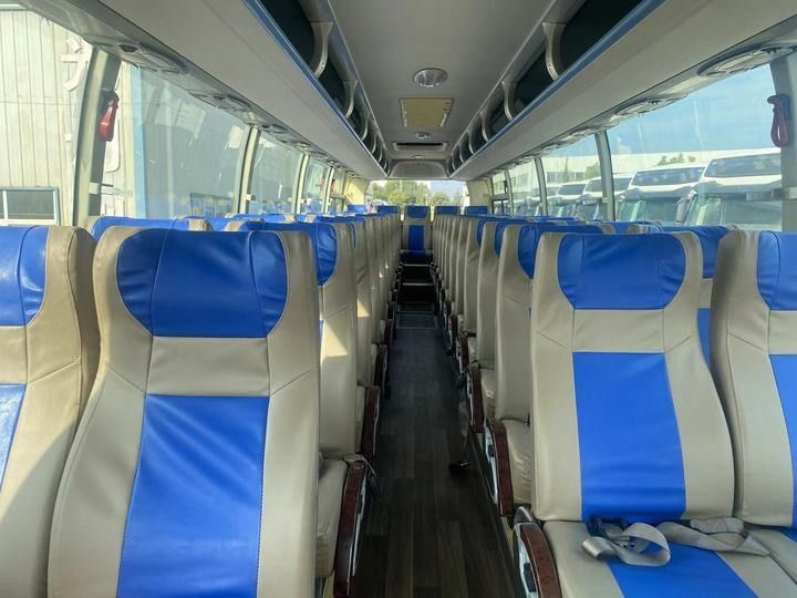 Autobús usado de 12 metros con 50-65 asientos y estándar de emisiones Euro 3 en excelente estado