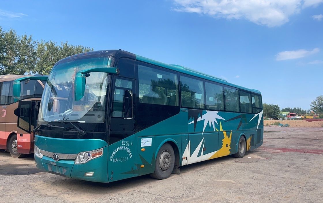 Diseñado para 50-65 asientos Tipo de conducción LHD Autobús turístico de lujo de lujo bastante usado