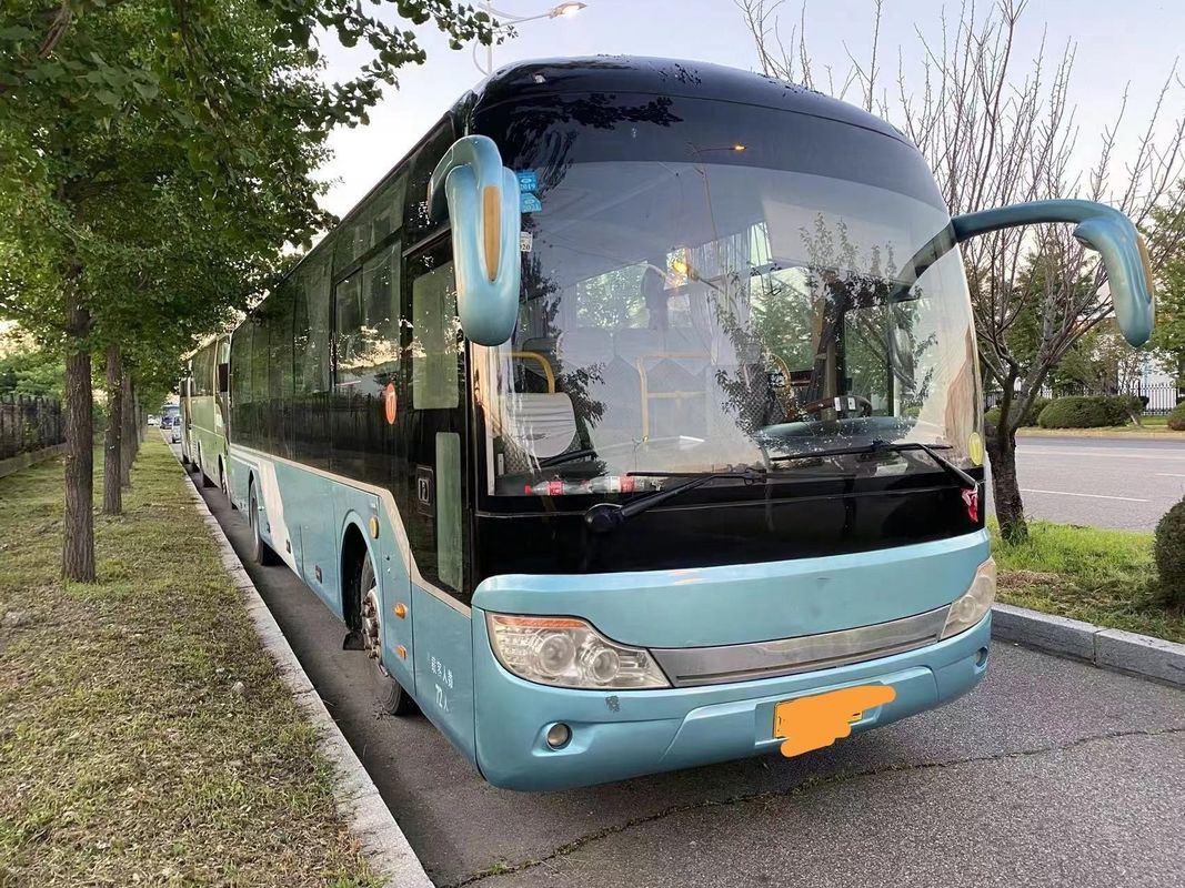 Autobús de autocarro usado con motor Yuchai y transmisión manual en buenas condiciones.