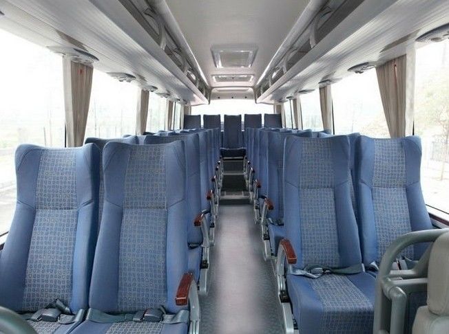 Transmisión manual Autobús público Autobuses usados de Dongfeng y Autobuses con 25-30 asientos