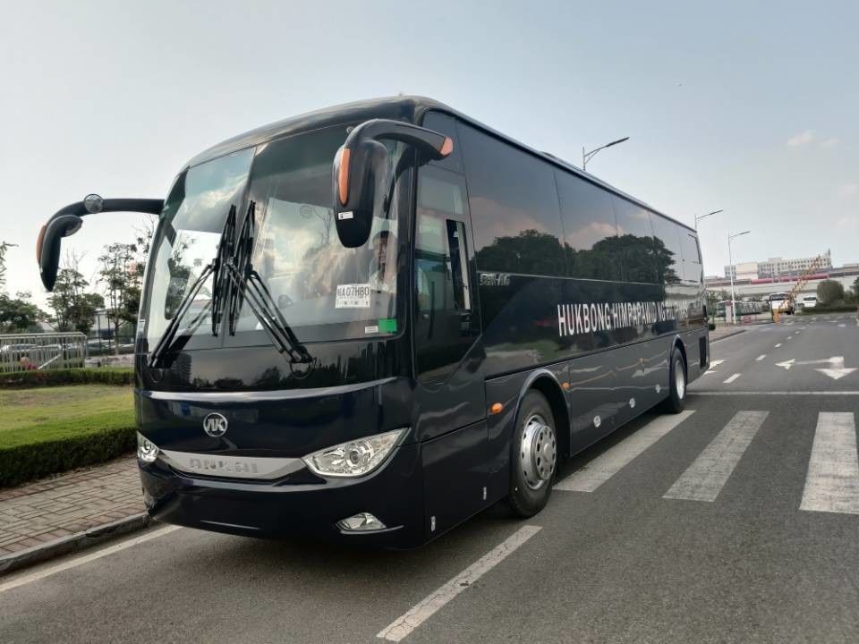5.5T Eje delantero Diesel Usado 50 asientos Autobús de lujo Autobús de pasajeros Autobús usado