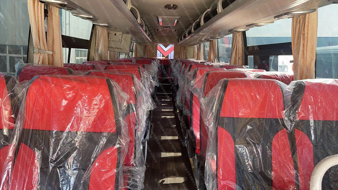 Autobús Youtong 49 asientos con motor diésel para vehículos usados 16000kg