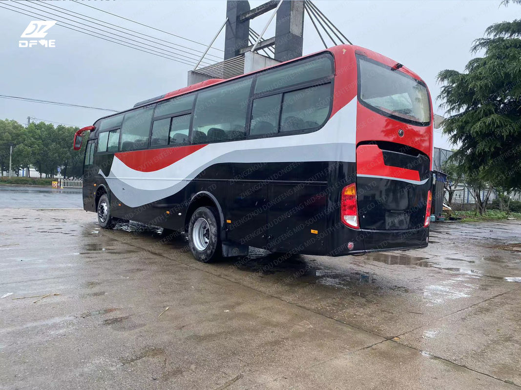 Motor delantero 53 pasajeros Youtong Bus Luxury Coach con y Euro 3 Norma de emisiones